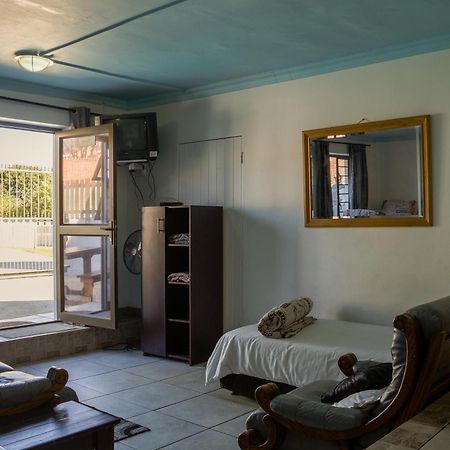 Tyday Accommodation بورت اليزابيث المظهر الخارجي الصورة
